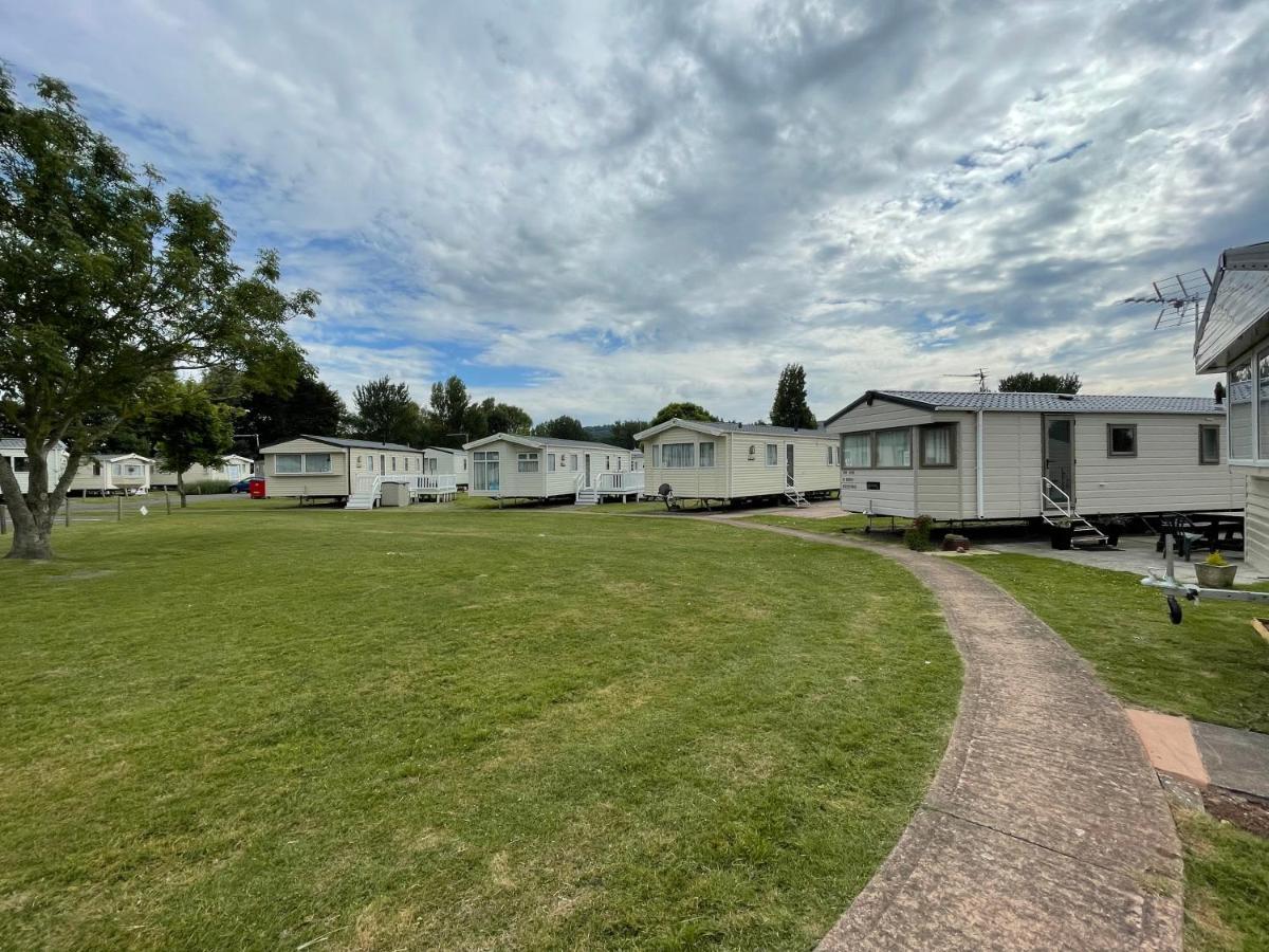 Tidal Caravan Minehead Extérieur photo